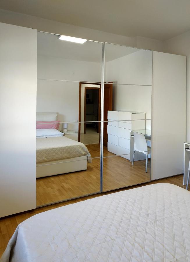 Conero Apartment Castelfidardo Kültér fotó