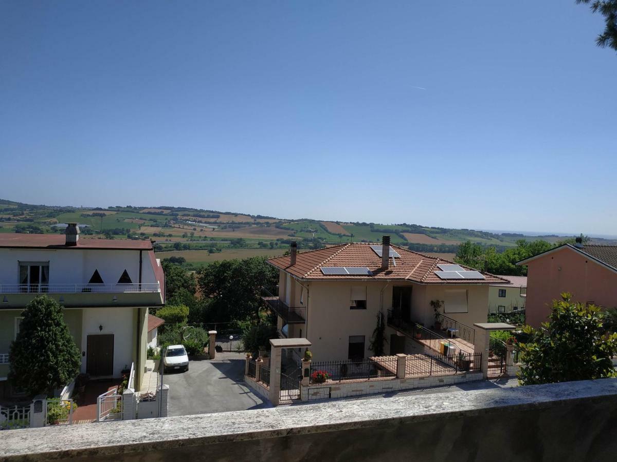 Conero Apartment Castelfidardo Kültér fotó